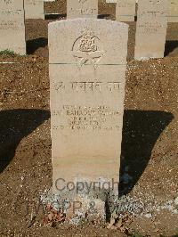 Cassino War Cemetery - Bal Bahadur Gurung, 